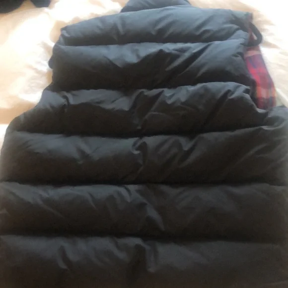 Puffer Vest - Picture 4 of 6